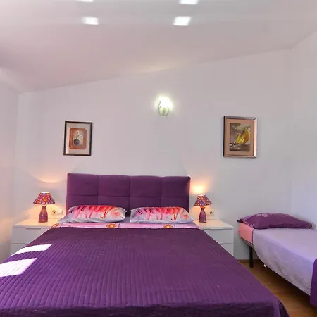 Zlata 2222 Apartment
