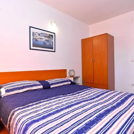 Zlata 2222 Apartment