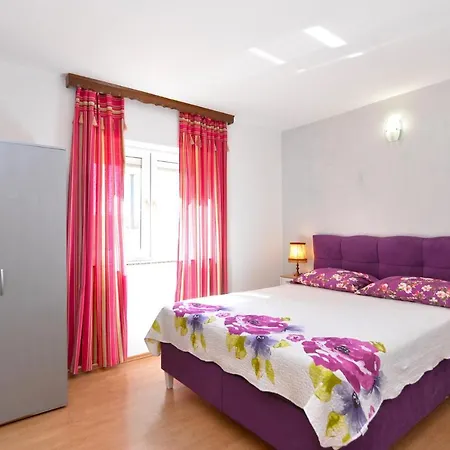 Zlata 2222 Apartment