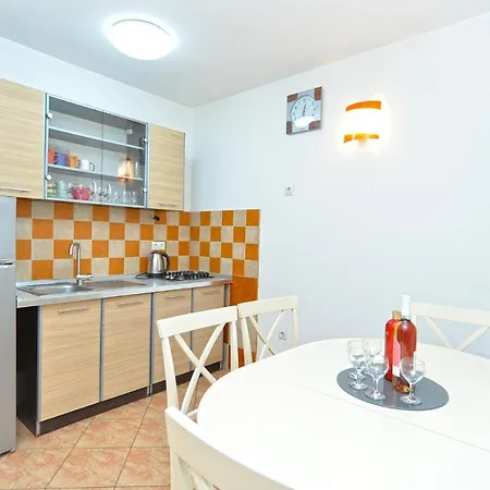 Zlata 2222 Apartment