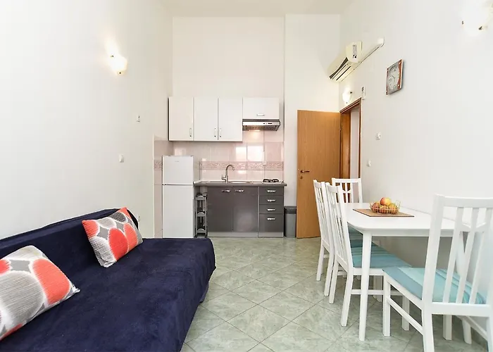 Zlata 2222 Apartman *