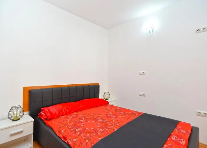 Zlata 2222 Lejlighed *